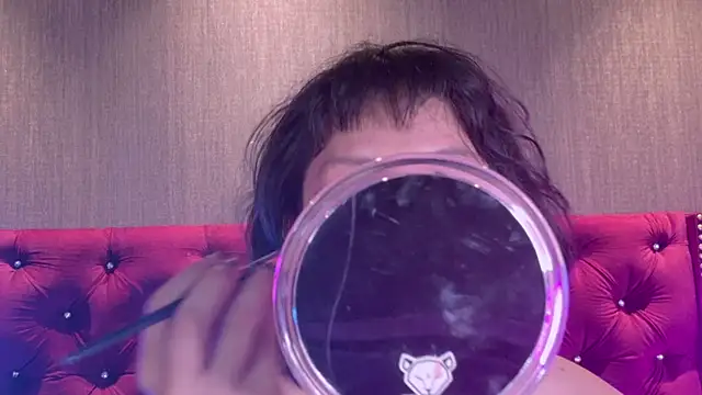 Snapshot of Shelly_bat chatting on 07-08-26, 10:36 Shelly bat online show from 07-08-26, 10:36