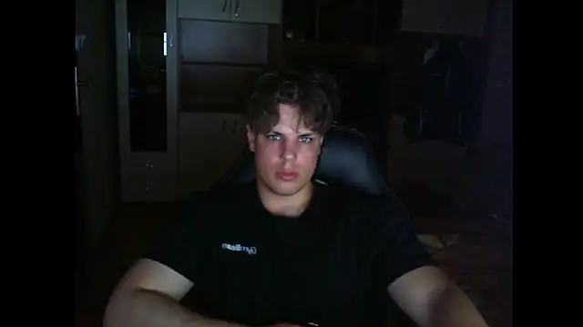 GymGuy0505 online show from 06-02-26, 09:39