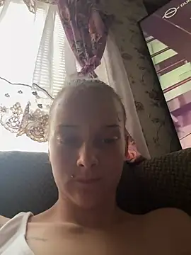 Snapshot of Barbika19 chatting on 06-26-26, 10:30 Barbika19 online show from 06-26-26, 10:30