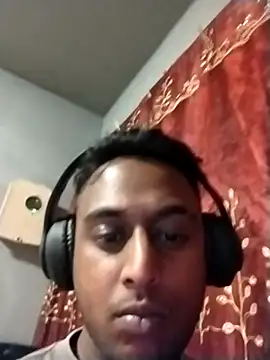 Snapshot of Mohandkim chatting on 07-17-26, 11:31 Mohandkim online show from 07-17-26, 11:31