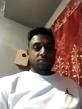Snapshot of Mohandkim chatting on 07-23-26, 01:52 Mohandkim online show from 07-23-26, 01:52