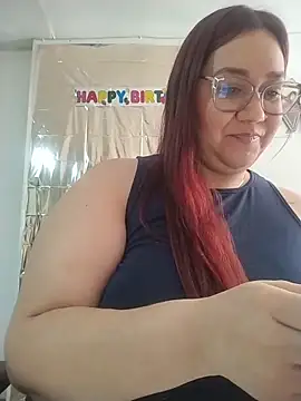 Snapshot of sharon_G chatting on 02-08-26, 05:05 sharon G online show from 02-08-26, 05:05