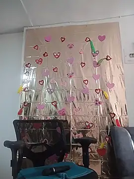 Snapshot of sharon_G chatting on 02-15-26, 04:03 sharon G online show from 02-15-26, 04:03