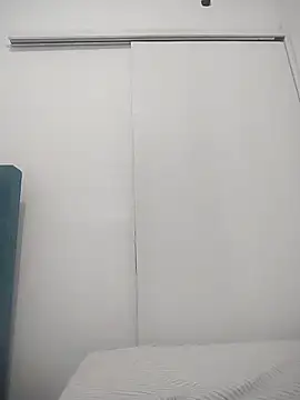 Snapshot of sharon_G chatting on 03-22-26, 04:10 sharon G online show from 03-22-26, 04:10