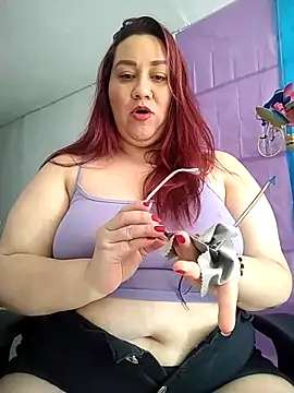 Snapshot of sharon_G chatting on 04-09-26, 06:35 sharon G online show from 04-09-26, 06:35