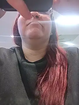 Snapshot of sharon_G chatting on 04-14-26, 06:14 sharon G online show from 04-14-26, 06:14