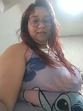 Snapshot of sharon_G chatting on 04-15-26, 06:04 sharon G online show from 04-15-26, 06:04