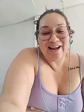 Snapshot of sharon_G chatting on 07-18-26, 06:12 sharon G online show from 07-18-26, 06:12