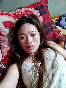 Snapshot of little-effy chatting on 06-26-26, 11:58 little-effy online show from 06-26-26, 11:58
