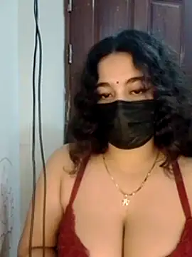 Snapshot of nosrat014 chatting on 04-18-26, 02:43 nosrat014 online show from 04-18-26, 02:43