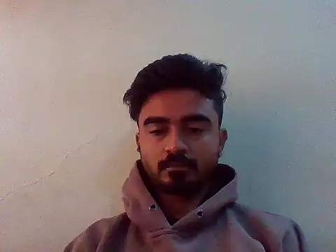 Snapshot of no_one_knows_ chatting on 12-15-25, 03:22 no one knows online show from 12-15-25, 03:22