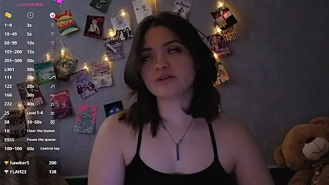 Snapshot of YummyTira chatting on 02-07-26, 06:17 YummyTira online show from 02-07-26, 06:17