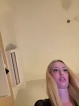 Snapshot of Katharina_Wagner chatting on 07-02-26, 10:38 Katharina Wagner online show from 07-02-26, 10:38