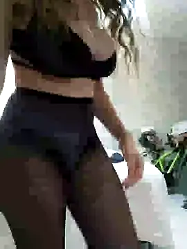 NovaMia online show from 02-16-26, 08:32