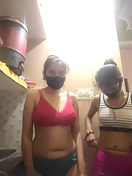 Snapshot of jaanvi-Rani chatting on 01-17-26, 02:33 jaanvi-Rani online show from 01-17-26, 02:33