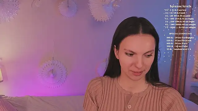 Snapshot of AliceLidell chatting on 01-07-26, 05:21 AliceLidell online show from 01-07-26, 05:21