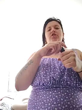 Divine Pouvoir online show from 02-05-26, 07:40