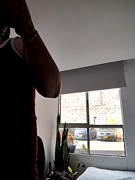 Divine Pouvoir online show from 03-14-26, 08:14