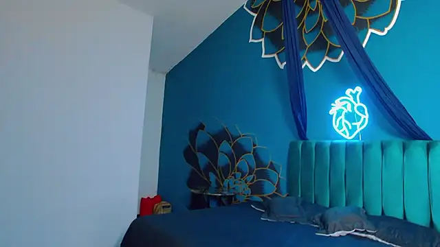 Snapshot of MagnusKnight_ chatting on 02-14-26, 01:24 MagnusKnight online show from 02-14-26, 01:24