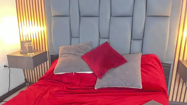 Snapshot of Angelic_serenity chatting on 12-16-25, 07:19 Angelic serenity online show from 12-16-25, 07:19