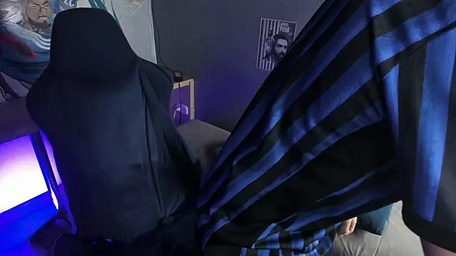 Criss Adams online show from 01-12-26, 02:28