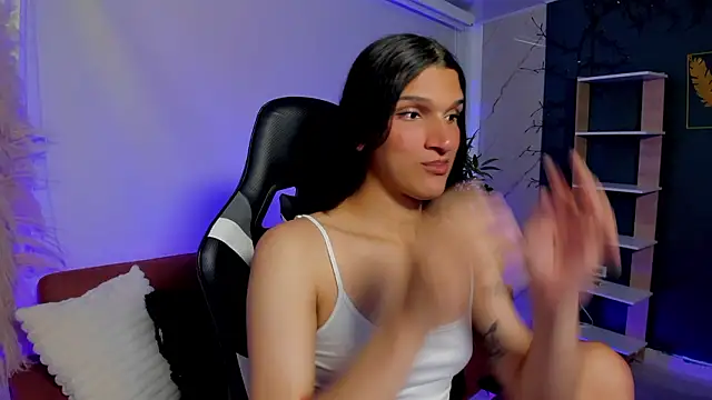 Snapshot of Bianca_baldwin_ chatting on 03-05-26, 09:22 Bianca baldwin online show from 03-05-26, 09:22