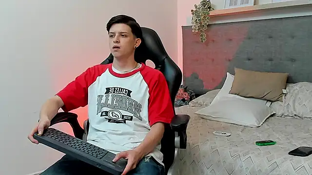 sebastamayo  online show from 02-26-26, 05:28