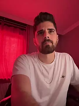 berke3424 online show from 04-12-26, 12:32