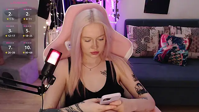 fantasy lisa online show from 01-11-26, 01:43