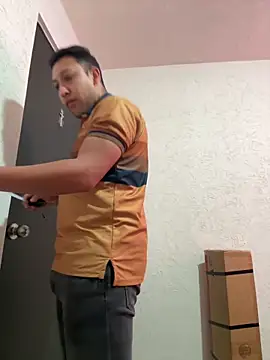 Snapshot of parejahot330173 chatting on 03-02-26, 11:11 parejahot330173 online show from 03-02-26, 11:11