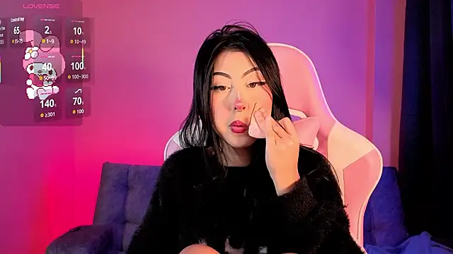 Snapshot of sharonbone chatting on 03-03-26, 05:02 sharonbone online show from 03-03-26, 05:02