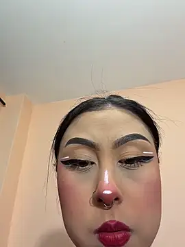 Snapshot of sharonbone chatting on 03-31-26, 06:52 sharonbone online show from 03-31-26, 06:52