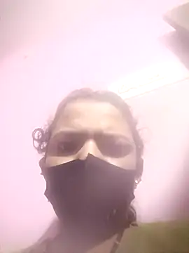 Snapshot of TANIYA-766 chatting on 12-14-25, 03:34 TANIYA-766 online show from 12-14-25, 03:34