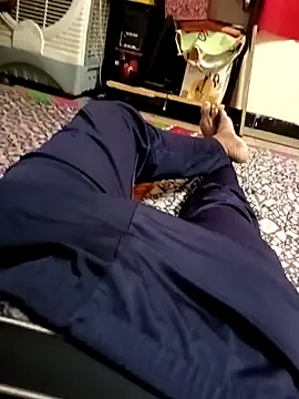 Snapshot of loki-king-143 chatting on 02-13-26, 05:14 loki-king-143 online show from 02-13-26, 05:14