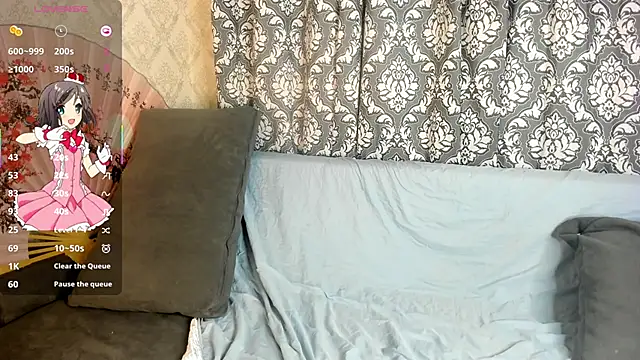 Mia Carmin online show from 12-17-25, 02:39