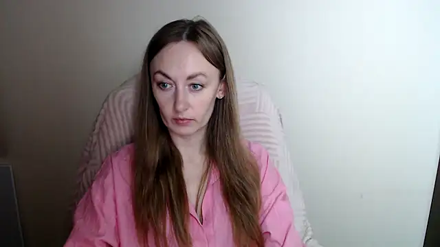 Snapshot of LiaSeass_ chatting on 06-14-26, 11:12 LiaSeass online show from 06-14-26, 11:12