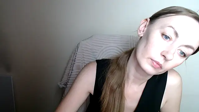 Snapshot of LiaSeass_ chatting on 06-26-26, 11:58 LiaSeass online show from 06-26-26, 11:58