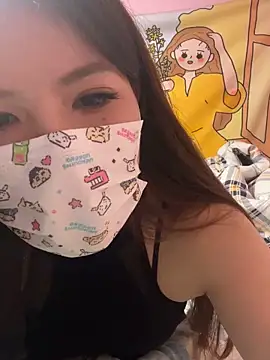 Snapshot of Momochen8839 chatting on 02-26-26, 03:22 Momochen8839 online show from 02-26-26, 03:22