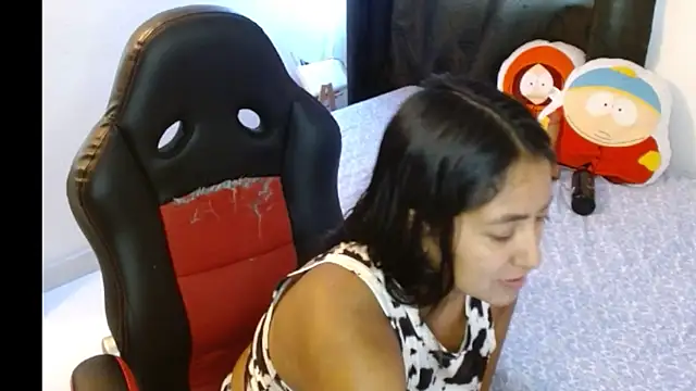 Snapshot of NovahPerotti chatting on 02-28-26, 10:00 NovahPerotti online show from 02-28-26, 10:00