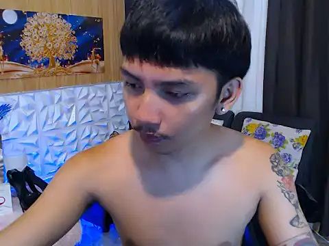 Snapshot of dylan_hardfucker chatting on 12-17-25, 11:11 dylan hardfucker online show from 12-17-25, 11:11