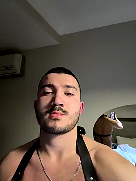 carloos593 online show from 12-17-25, 06:58