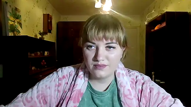 Snapshot of swett_girll chatting on 02-13-26, 04:36 swett girll online show from 02-13-26, 04:36