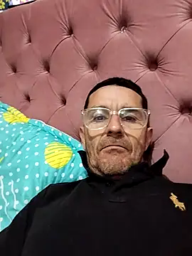 Maxhot3108 online show from 03-04-26, 07:31