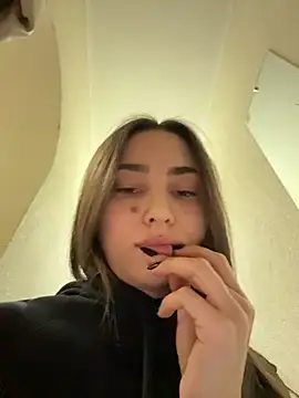 Lina          online show from 01-19-26, 10:08