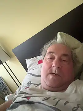 Snapshot of csikar chatting on 02-22-26, 06:02 csikar online show from 02-22-26, 06:02