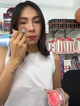 lunaluxury22 online show from 03-02-26, 01:07