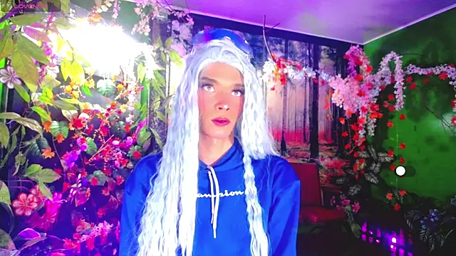 camila vasquez  online show from 12-15-25, 08:02