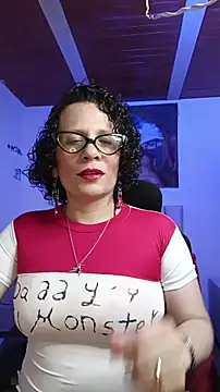 Snapshot of Daneshka_red chatting on 12-16-25, 02:49 Daneshka red online show from 12-16-25, 02:49