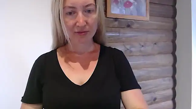 ValeryKiwi online show from 01-14-25, 07:00