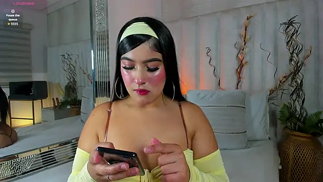 im ariana  online show from 07-29-26, 08:29